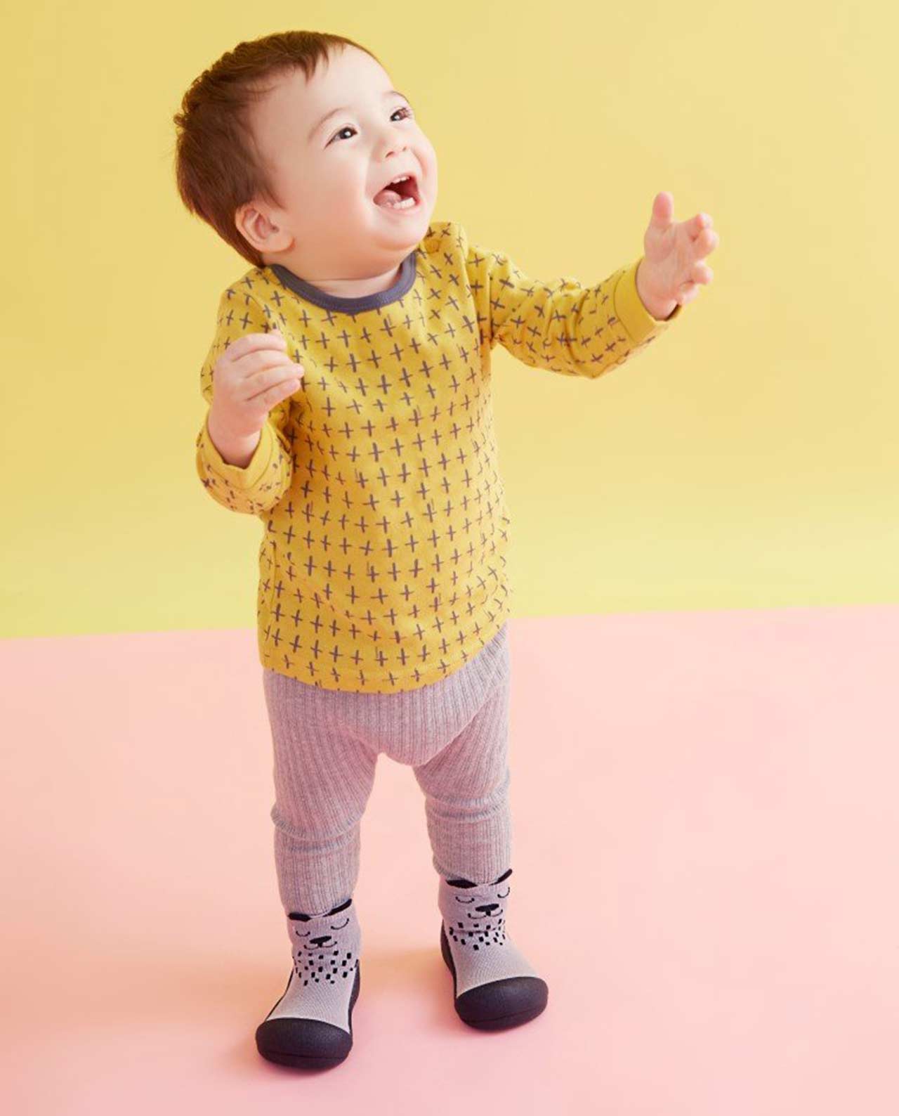 Calzado ergonómico para bebés Attipas Cutie Grey - La Colmena