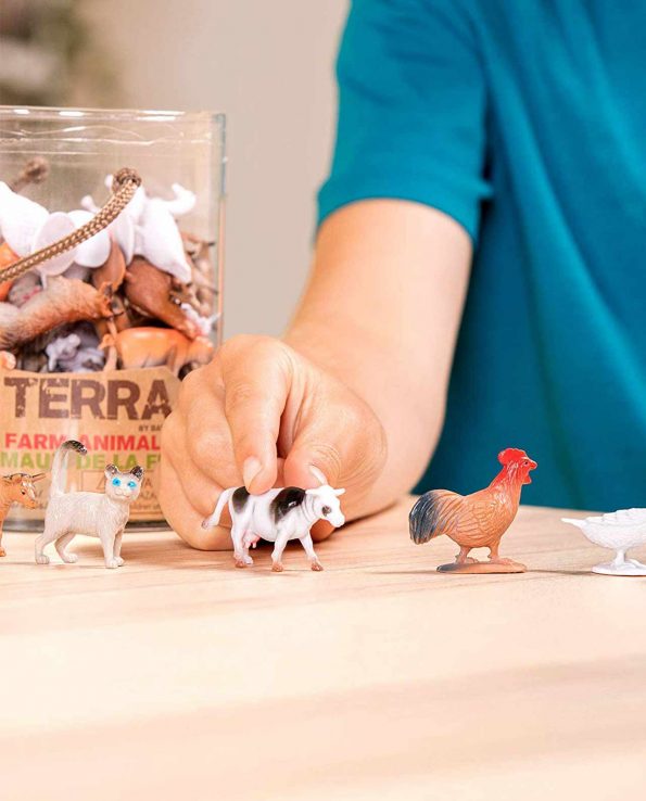 Bote de animales realistas de juguete Terra Animales de Granja