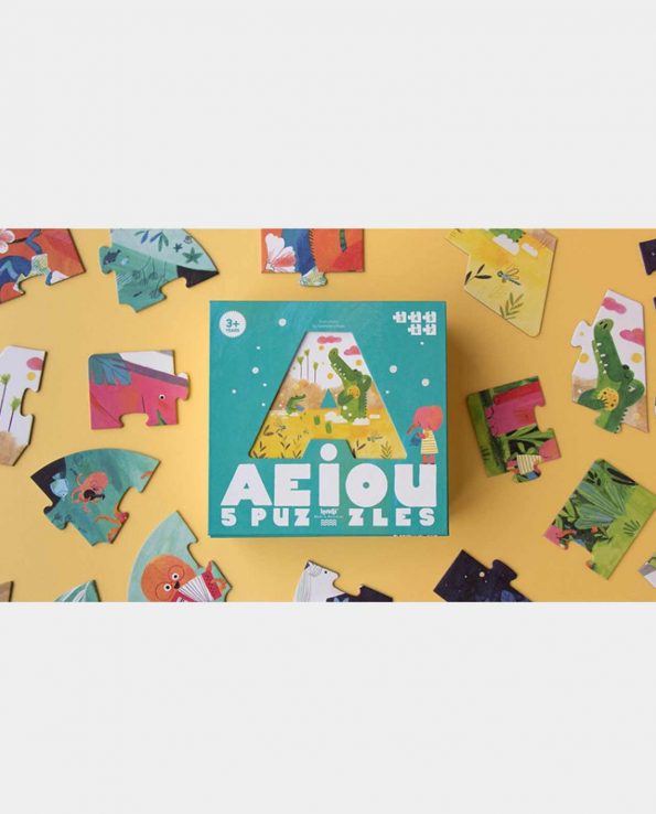 Puzzle para niños con las letras AEIOU