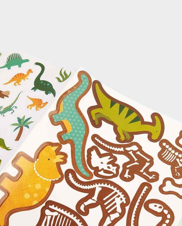 Set de pegatinas de Dinosaurios PetitCollage