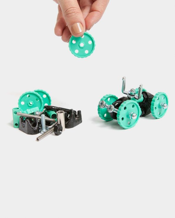 Juego de piezas con tornillos y engranajes para crear animales mecánicos The OFFBITS Vehículo Verde 3 en 1